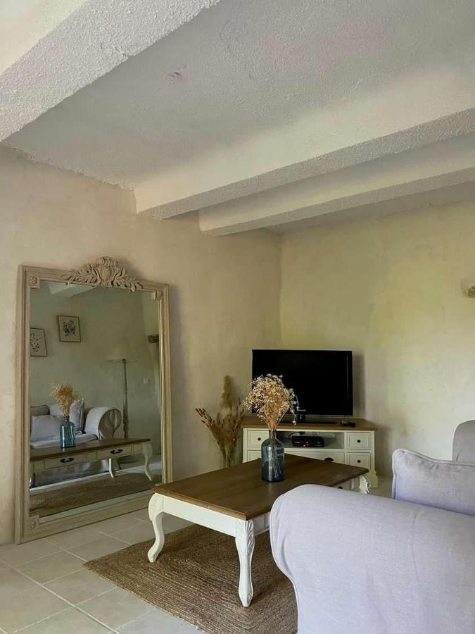 Jolie Maisonnette Niozelles Extérieur photo